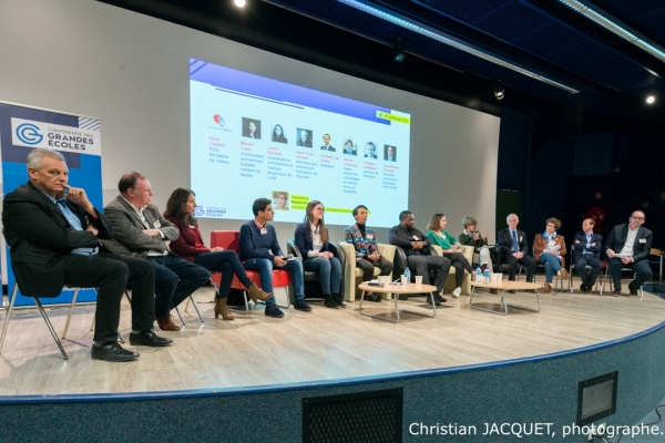 2019 04 04-CGE-Saclay-Pitches etudiants